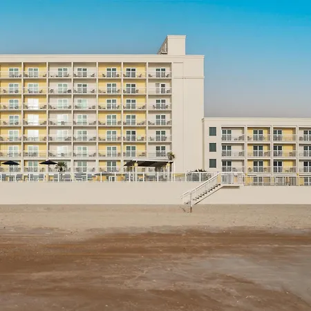Hilton Garden Inn Daytona Beach Oceanfront-3
